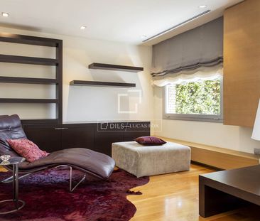 Excellent 6 Bedroom house / villa with 346m² garden for rent in Sar... - Photo 4