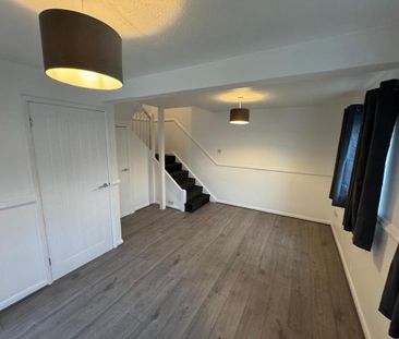 1 bedroom terraced house to rent - Photo 2