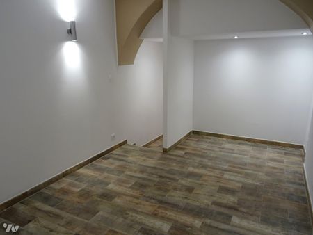 App T4 au 1er étage de 96m2 + cave - Photo 5