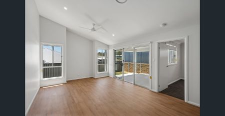 Perfectly modern and brand new contemporary duplex - Photo 4