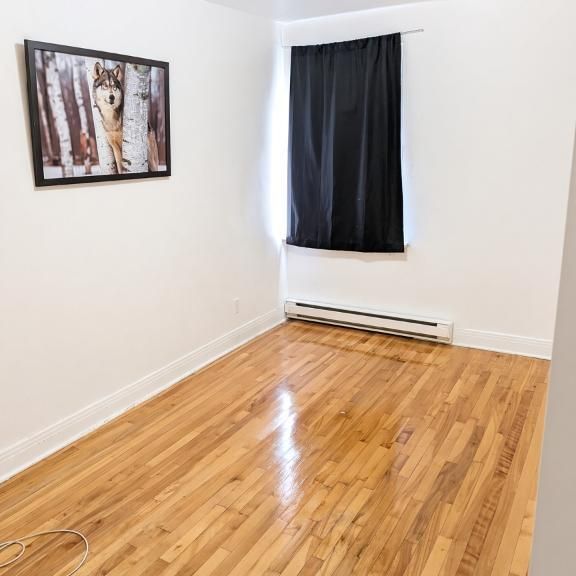 4 1/2 LOGEMENT À LOUER à Côte-des-Neiges, MONTRÉAL (disponible maintenant)! - Photo 1