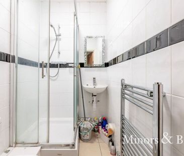 1 bedroom in a house share to rent - Photo 6