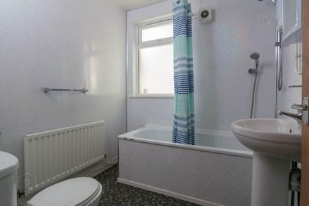 Flat 1, 19 Ulsterville Avenue, Belfast, BT9 7AS - Photo 5