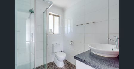 Refreshed double-story home in prime Duncraig location! - Photo 2