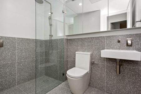 Welcome to "KOI Apartments" Northmead - Photo 4