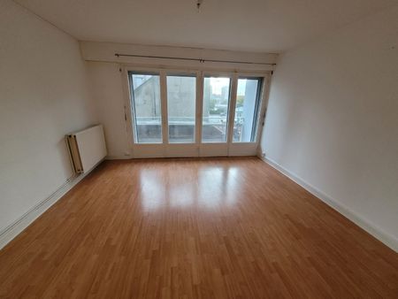 Location Appartement 3 pièces 63m² BOULOGNE SUR MER 62200 - Photo 5