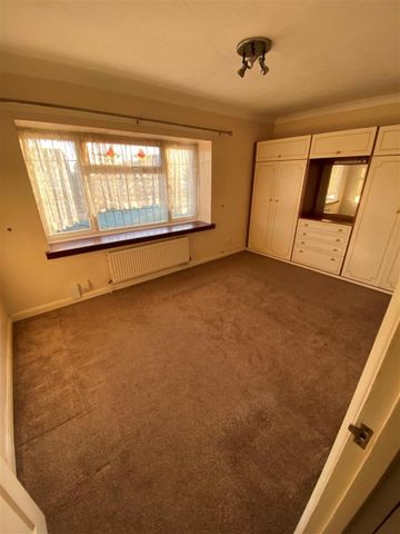 Takely End Basildon Essex - Photo 4