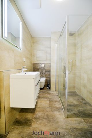 Pronájem bytu 1+kk a garsoniéry 31 m² - Fotografie 2