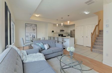 For Lease - 2420 Baronwood Drive Unit# 1704, Oakville, Ontario - Photo 2