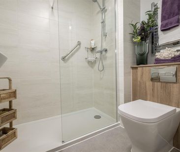 Orchard Lodge, Calne, Wilshire - Photo 6