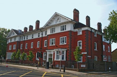 ALL BILLS INCLUDED – Modern single studio in Hammersmith, London W6 - Photo 4