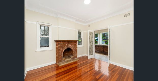 Spacious family home - Photo 1