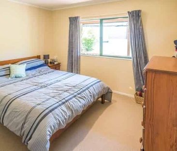 Large Rural Cottage - Part Furnished - Photo 1