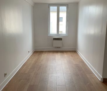 Location Appartement 3 pièces 83m² DEVILLE LES ROUEN 76250 - Photo 1