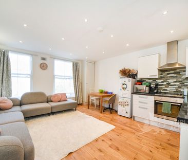 Albert Road, St. Mary Cray, Orpington, BR5 4AF - Photo 1
