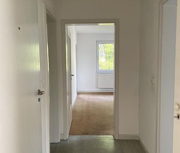 Kleine, feine 3-Zimmer-Wohnung mit Balkon in Lennep frei. - Photo 1