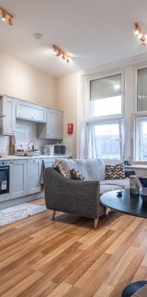 2 bedroom apartment to rent - Photo 1