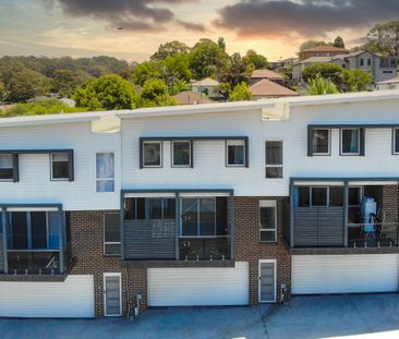 Modern townhouse in prime location - Photo 2