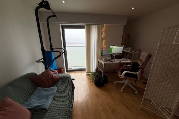 Princes Parade, L3 - Photo 1