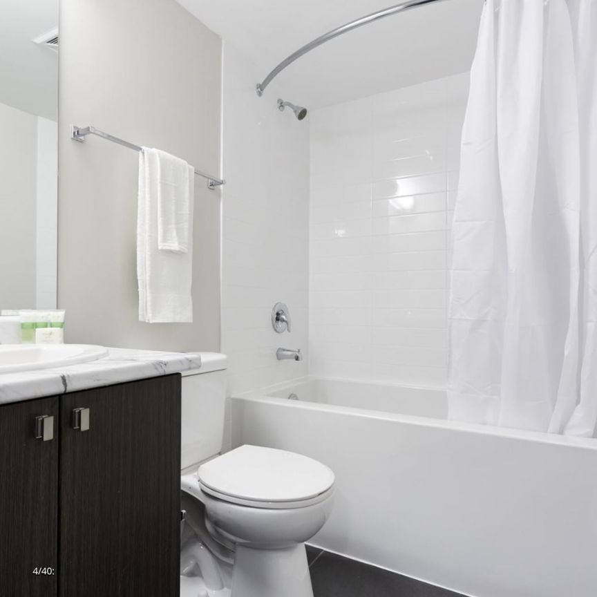 Flex Basic - 561 Sherbourne - Photo 1