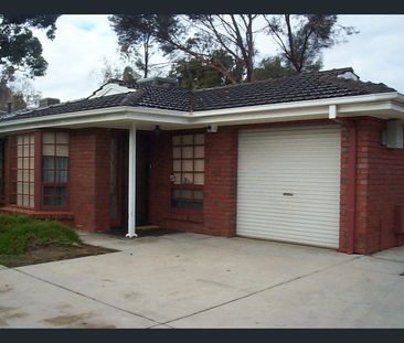 RENOVATED 2 BR HOMETTE WITH NEW KITCHEN AND AUTO GGE. - Photo 6