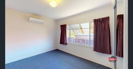 GREAT POSITION, READY TO MOVE IN!!! - Photo 3