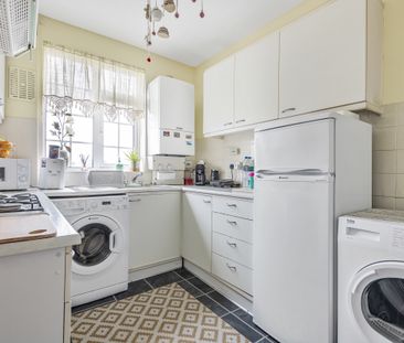 Birkenhead Avenue, Kingston Upon Thames, Surrey, KT2 - Photo 4