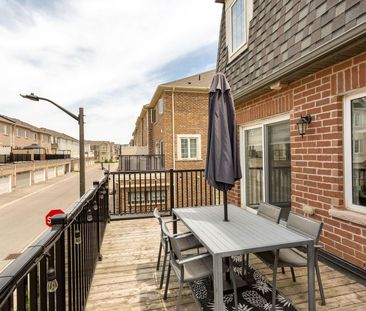 For Lease - 3002 Preserve Drive Unit# 15, Oakville, Ontario - Photo 1