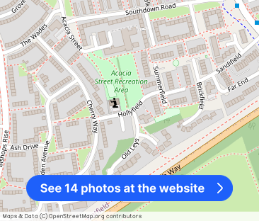 Hollyfield, Hatfield - Photo 1