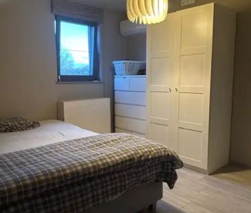 Te huur: Mooie gerenoveerde en energiezuinige woning met 3 slaapkam... - Photo 4