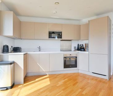 2 bedroom flat to rent - Photo 6