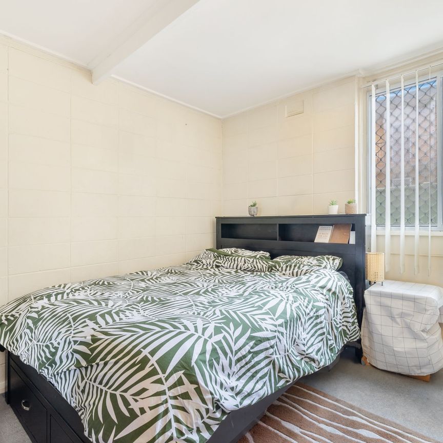 3/126 Henderson Road, Queanbeyan - Photo 1