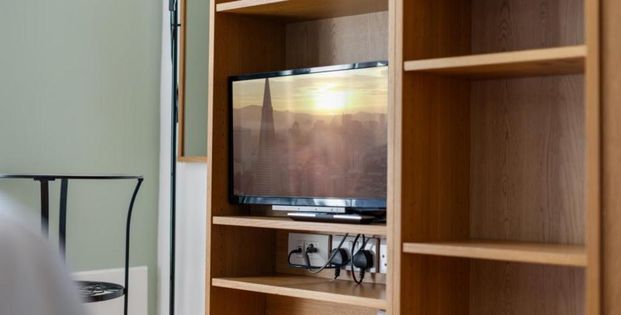 Studio to rent - Photo 1