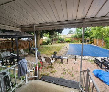 For Lease - 390 Gibbons Street Unit# Main, Oshawa, Ontario - Photo 1