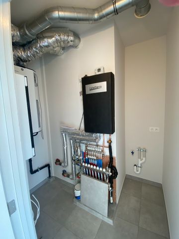 Ruim energiezuinig appartement met 2 slaapkamers - Photo 3