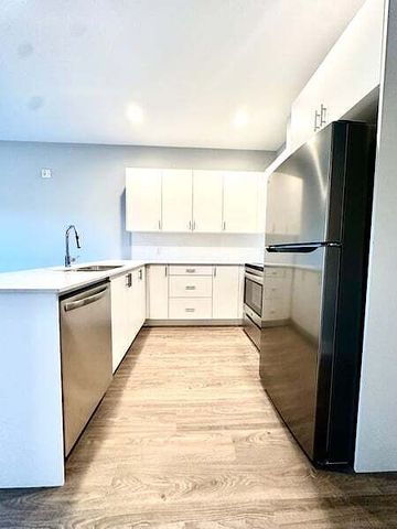 2396 Cleroux Cres Unit 204 - Photo 4