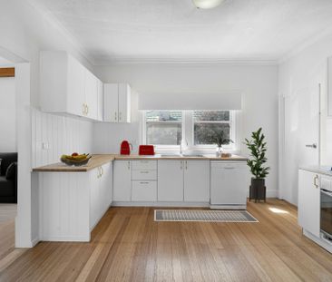 Renovated Home in the Heart of Moonah - Photo 4