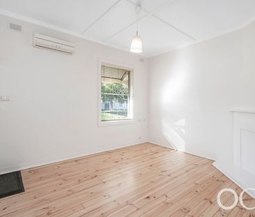 Open the Door To Light-Filled Living - Photo 2