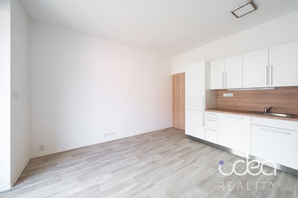 Pronájem bytu 2+kk 39 m² - Photo 1