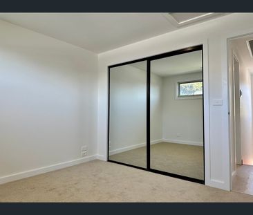 16A Oak Street, Airport West, Vic 3042 - Photo 5