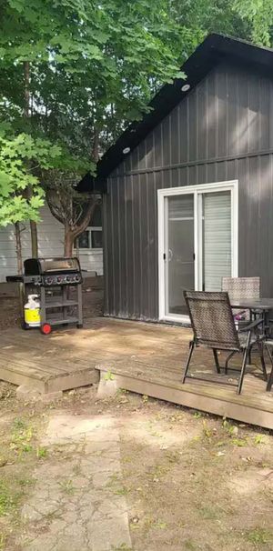 For Lease - 687 Innisfil Beach Road Unit# Cabin, Innisfil, Ontario - Photo 1