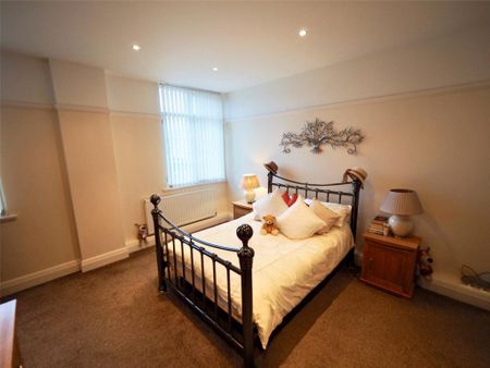 2 bedroom property to rent - Photo 2