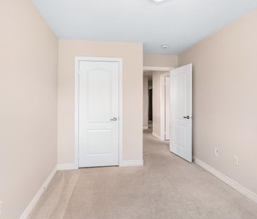 For Lease - 64 Yardley Crescent, Brampton, Ontario - Photo 2