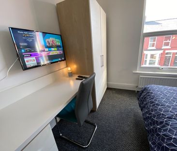 5 Bed Terraced House, Thornycroft Road, L15 - Photo 3