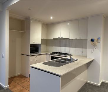 2809/668 Bourke Street - Photo 2