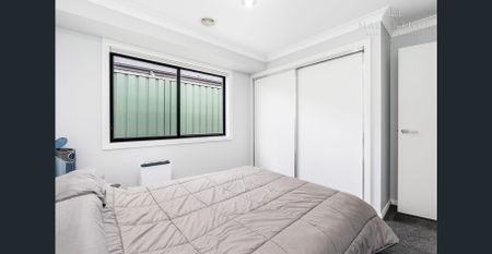 Modern Living Meets Everyday Comfort - Photo 2