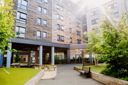 Bronze Ensuite Courtyard view XL level 2 - Photo 3