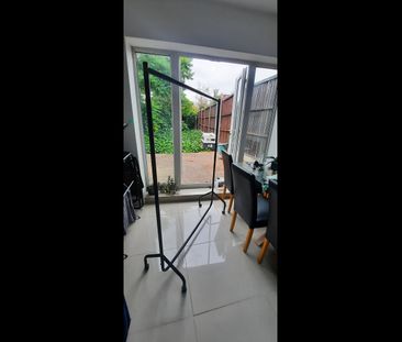 Studio Flat, The Ridgeway, NW9 - Photo 1