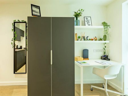 Studio to rent - Photo 4