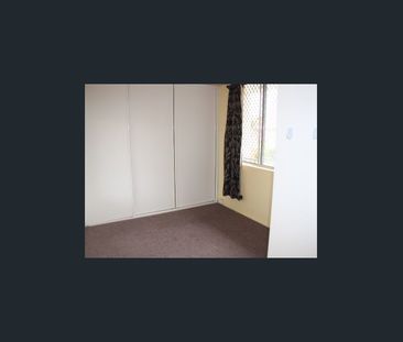 PERFECTLY POSITIONED UNIT IN THE HEART OF COOLANGATTA - Photo 4